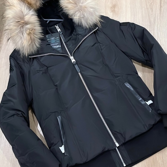 Brand New Mackage Coat size L - Picture 1 of 3